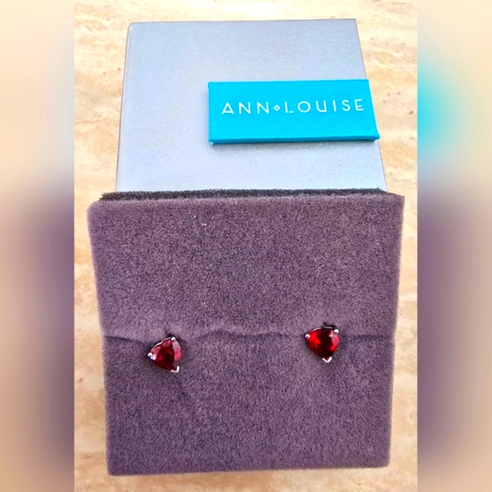 Garnet Heart Gemstone 14k White Gold Earrings